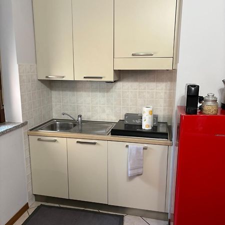 Mille4 Apartment Новара Екстериор снимка