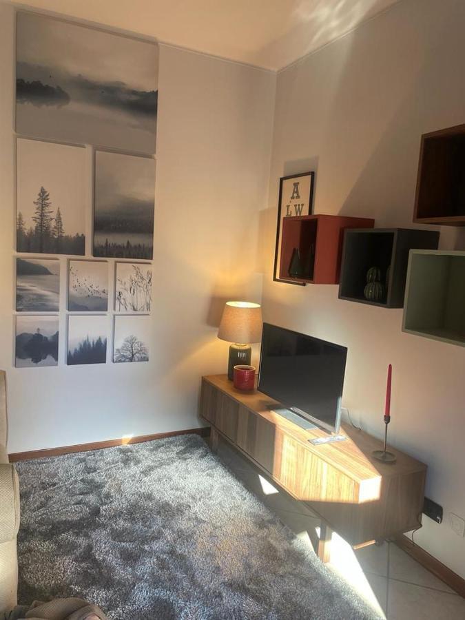 Mille4 Apartment Новара Екстериор снимка