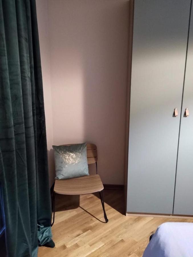 Mille4 Apartment Новара Екстериор снимка