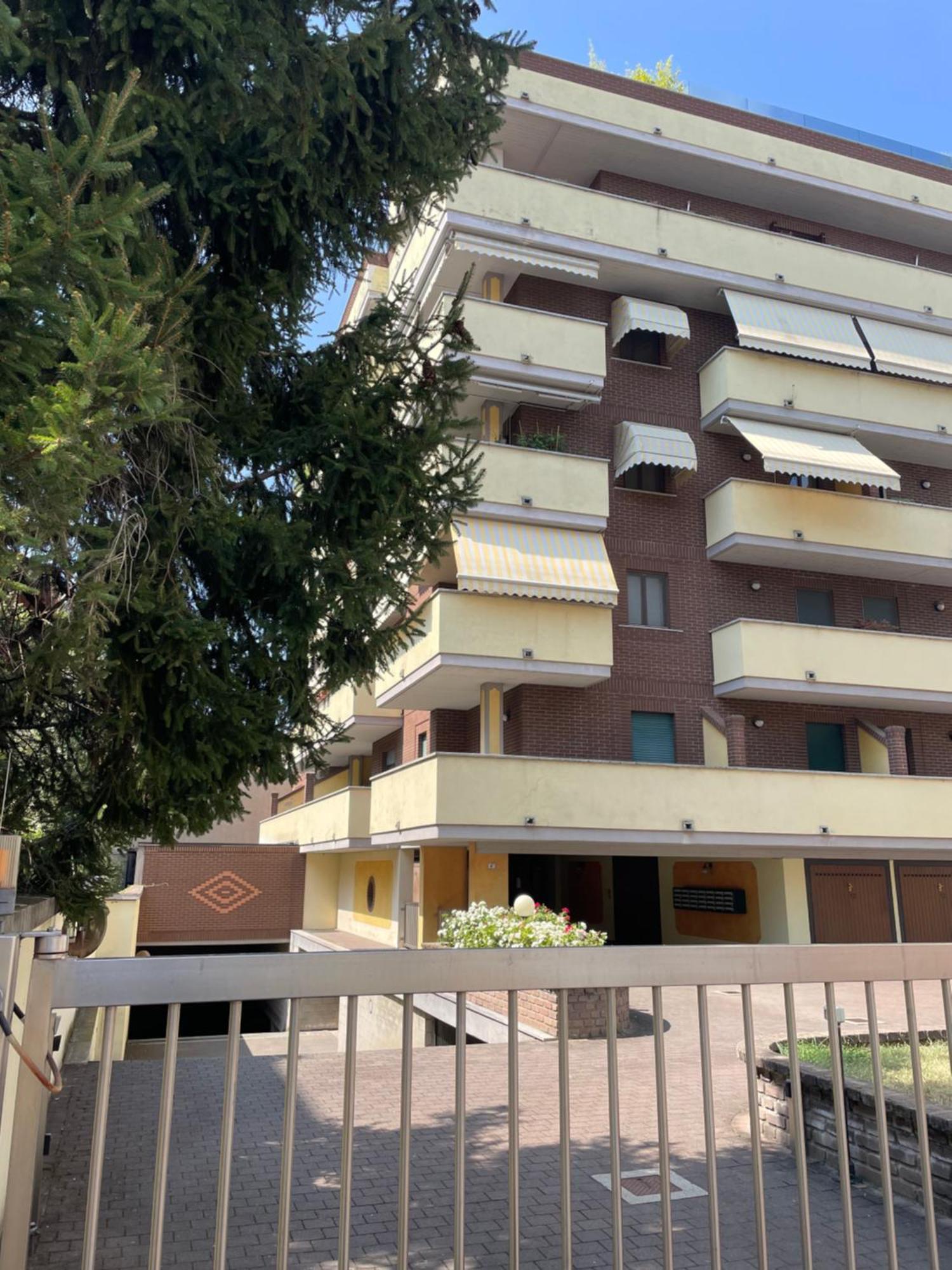 Mille4 Apartment Новара Екстериор снимка
